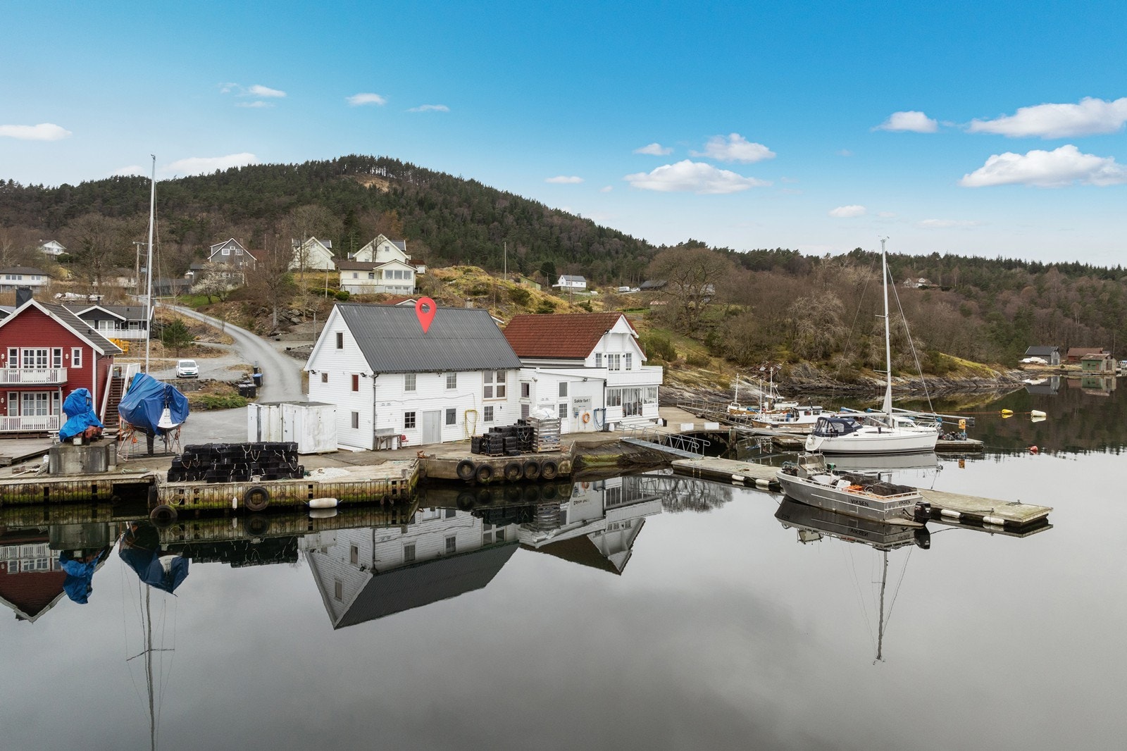 Spennende eiendom med mange bruksmuligheter Galleribilde