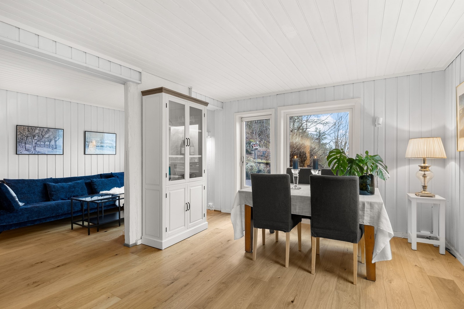 Direkte adkomst til terrassen fra stuen Galleribilde