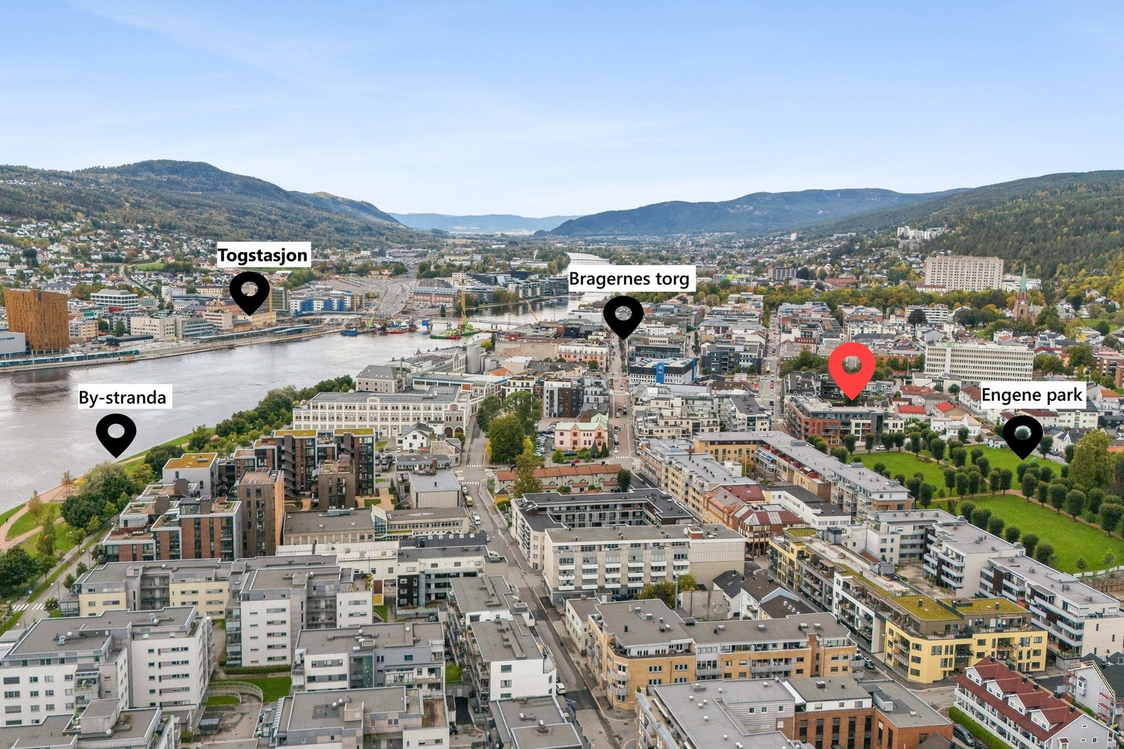 Meget sentral beliggenhet med gangavstand til togstasjon, bystranda og Bragernes torg Galleribilde
