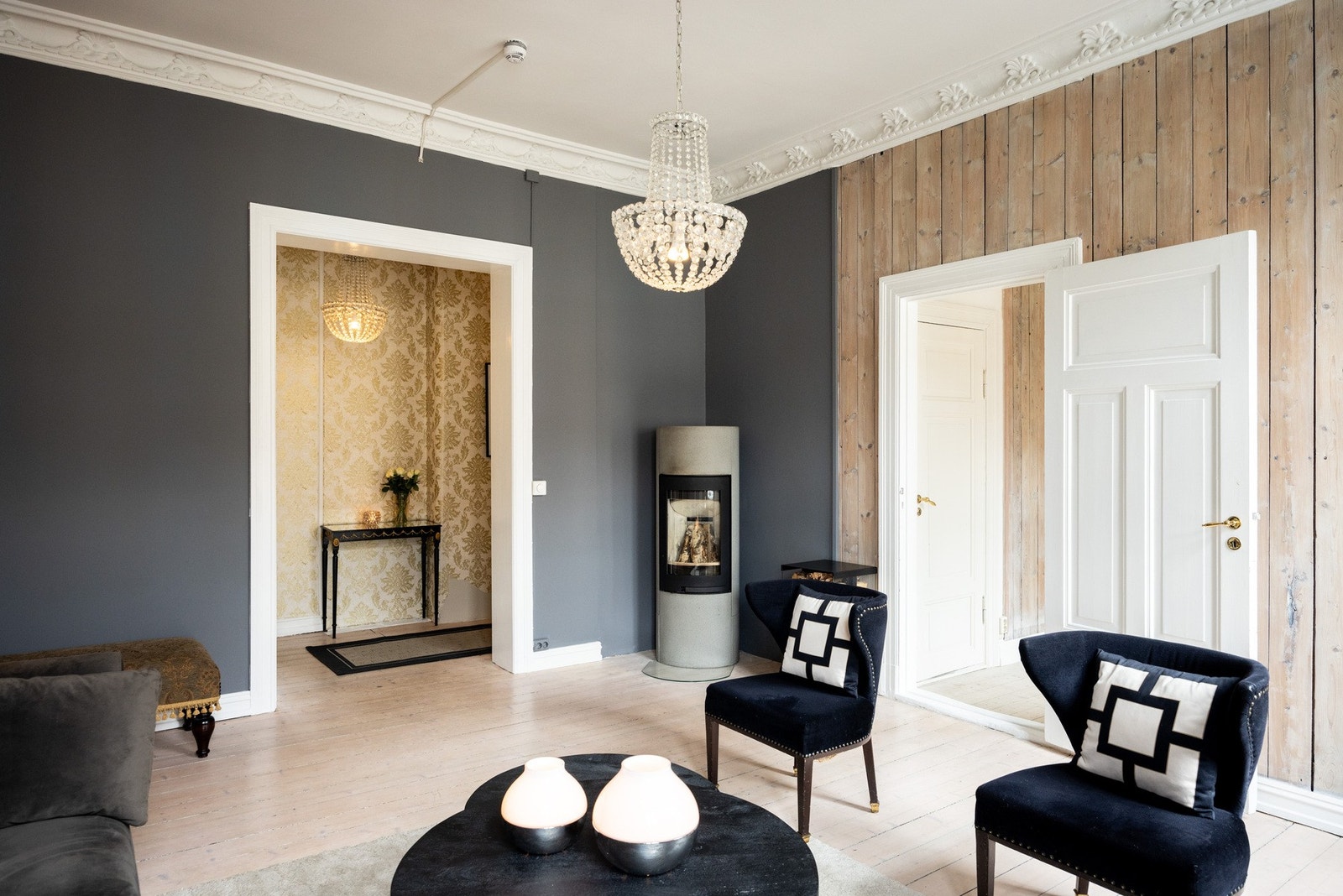 Flott, klassisk leilighet med store, gode rom. Galleribilde