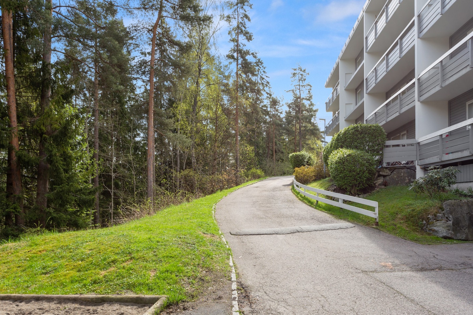 Her flytter du inn til et veldrevet borettslag med god vedlikeholdshistorikk Galleribilde