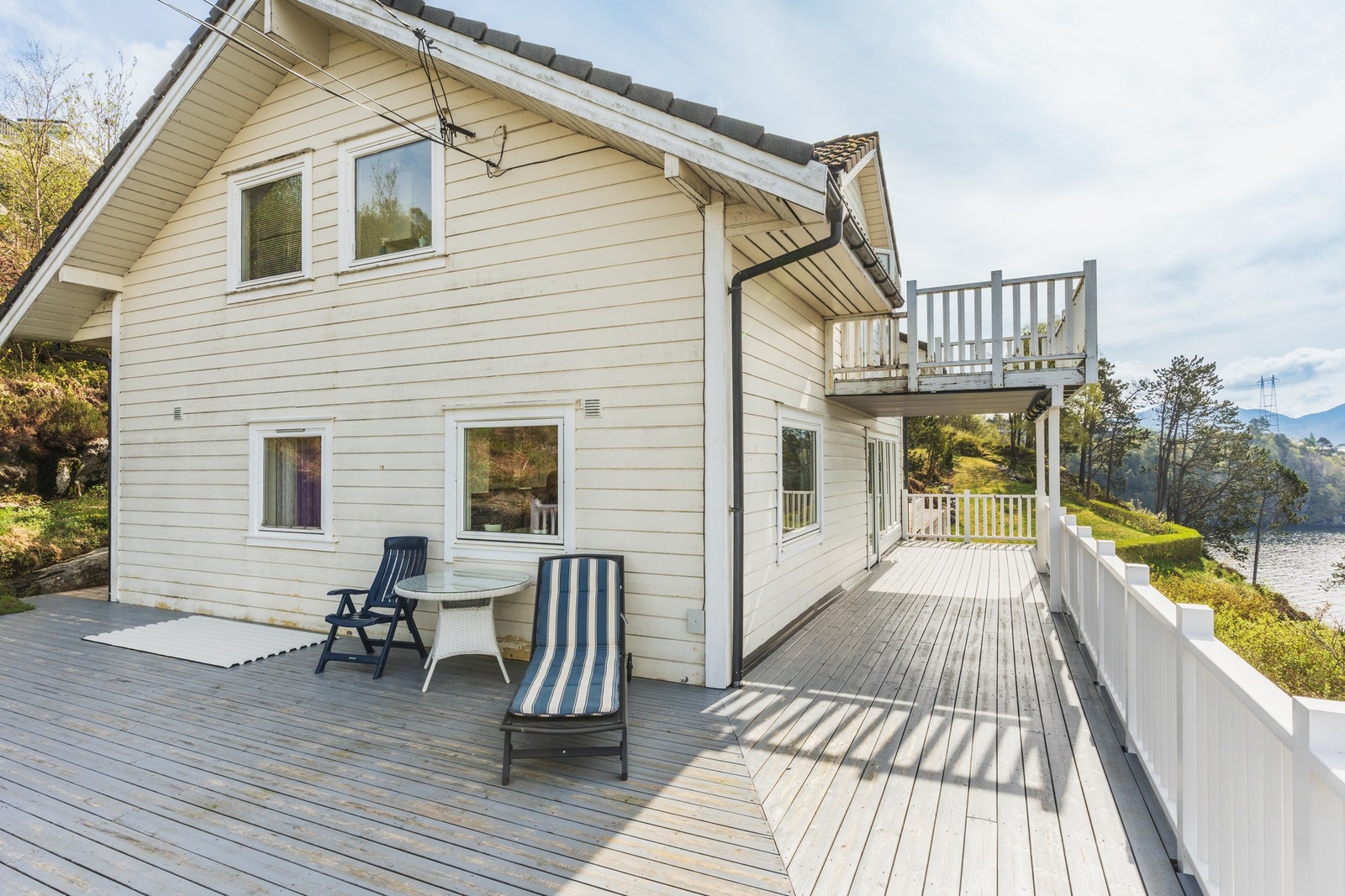 Om sommeren fungerer den som en herlig forlengelse av boligen. Galleribilde