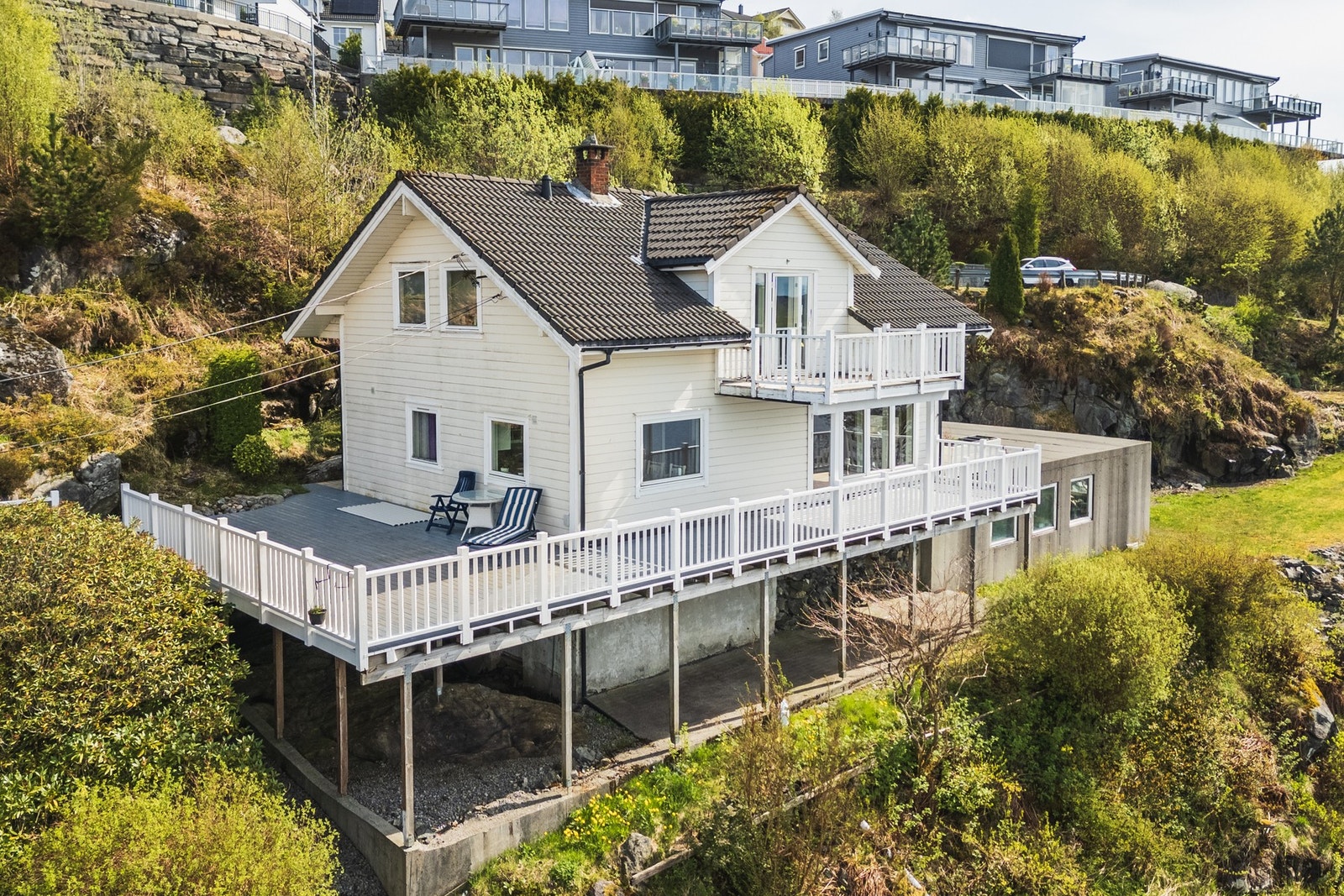 Øykjetona 11 presenteres av EIE eiendomsmegling ved Geerthana Jega. Galleribilde