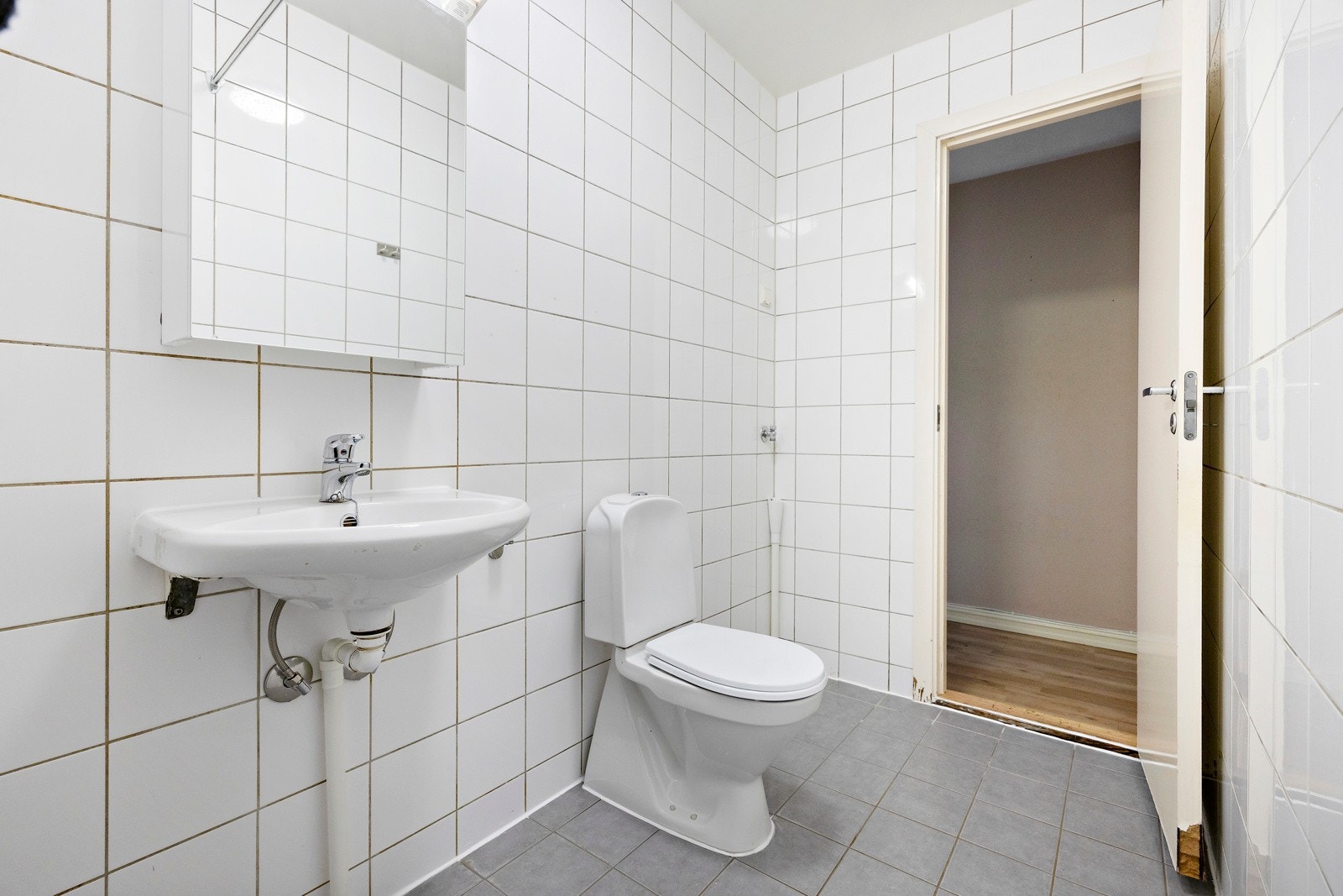 Det er montert gulvvarme i badegulvet. Galleribilde