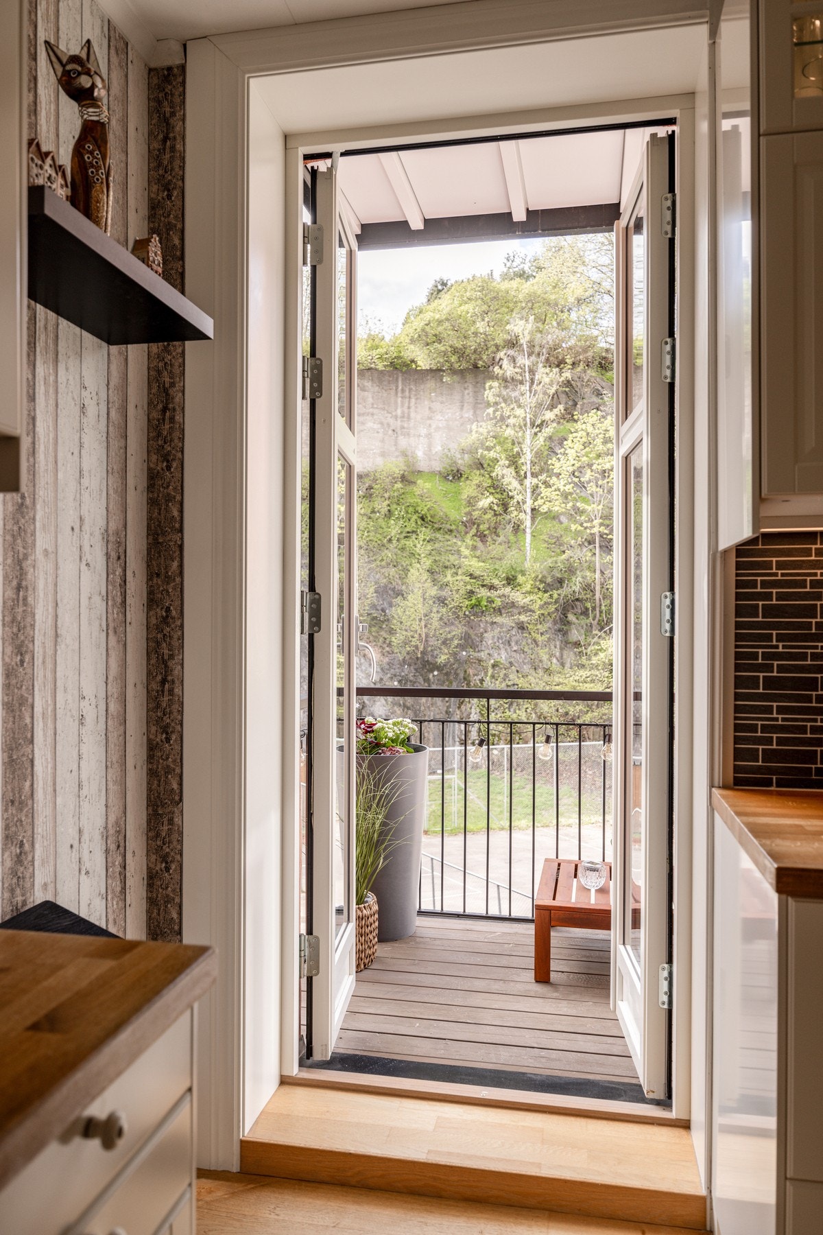 La oss ta en kikk på balkongen! Galleribilde