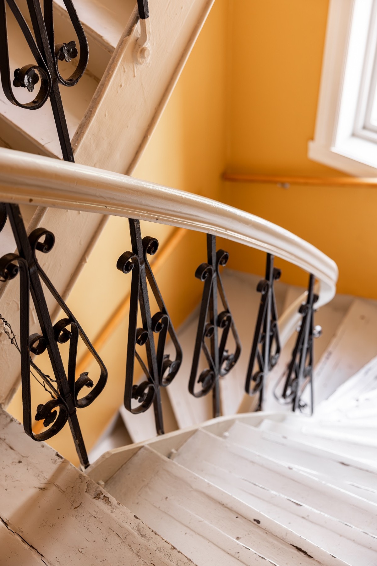 Detaljer fra felles trappeoppgang. Galleribilde