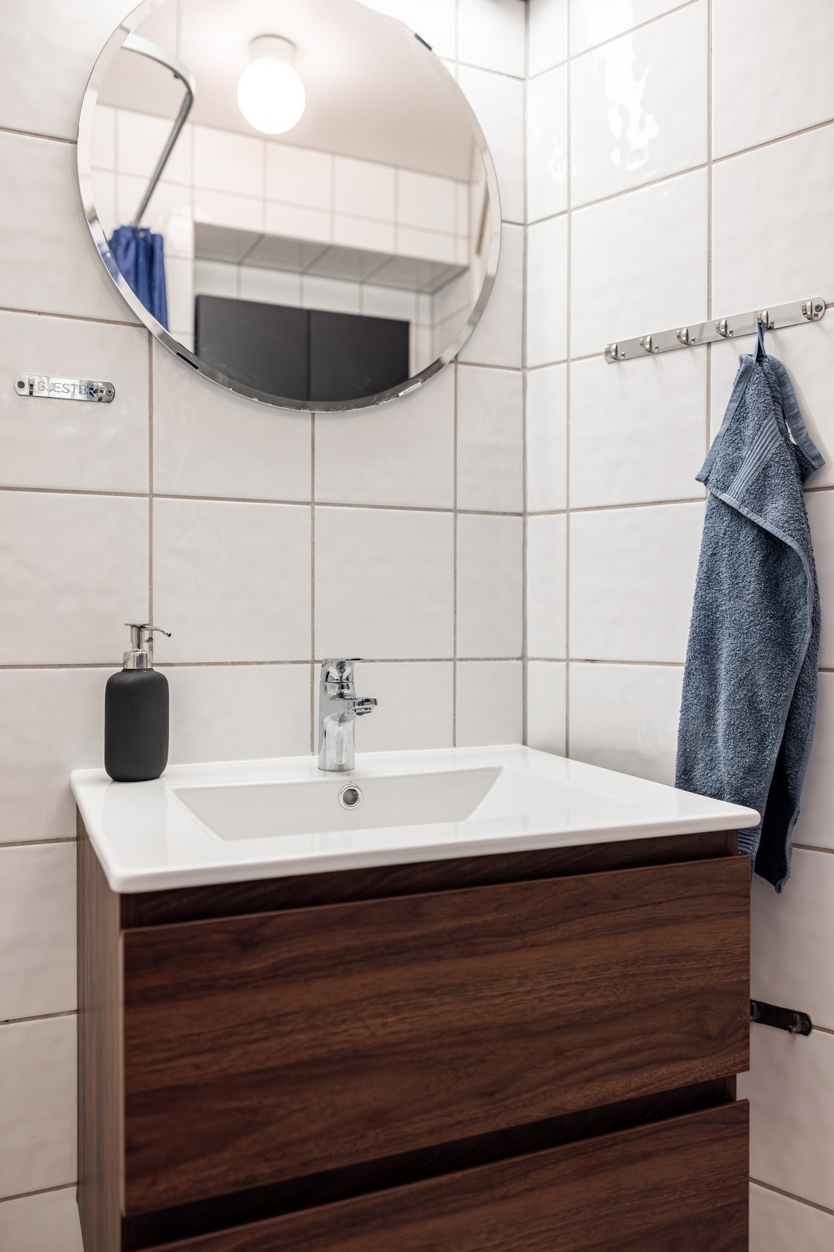 Servantskapet gir god lagringsplass. Galleribilde