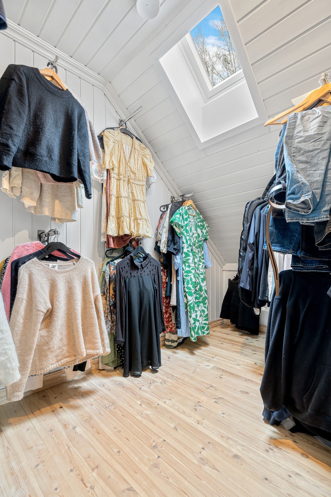 Praktisk garderobe Galleribilde