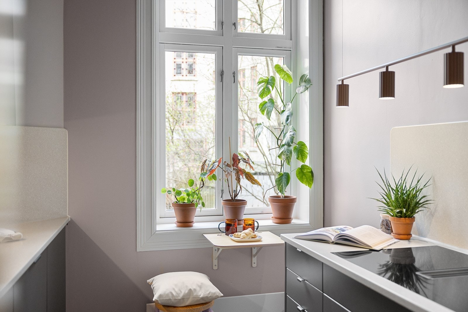 Oppgradert elektrisk anlegg og sikringsskap ifbm oppussingen av kjøkkenet i 2023. Galleribilde