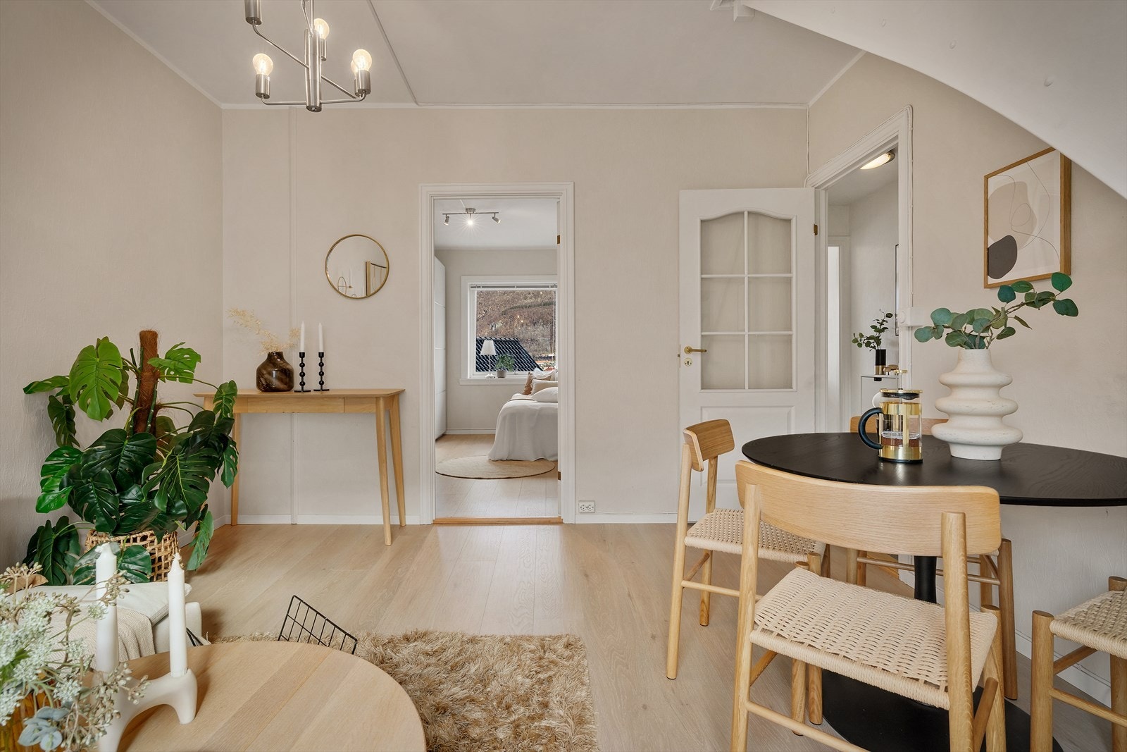 - Flott 1-stavs gulv lagt mellom 2020-2022 - Galleribilde