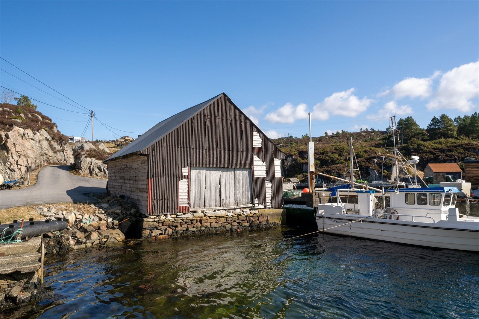 Naustet er i sameie med en annen eier. Galleribilde