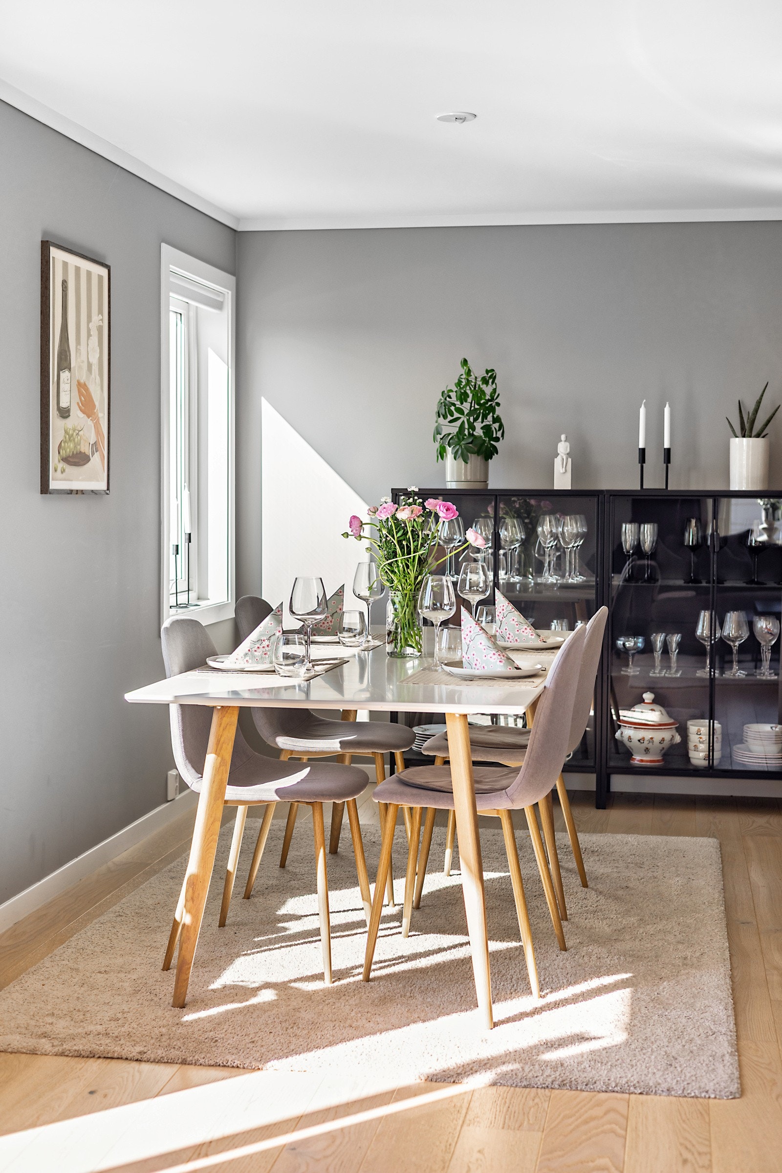 Her er det bare å invitere venner & familie på middag! Galleribilde