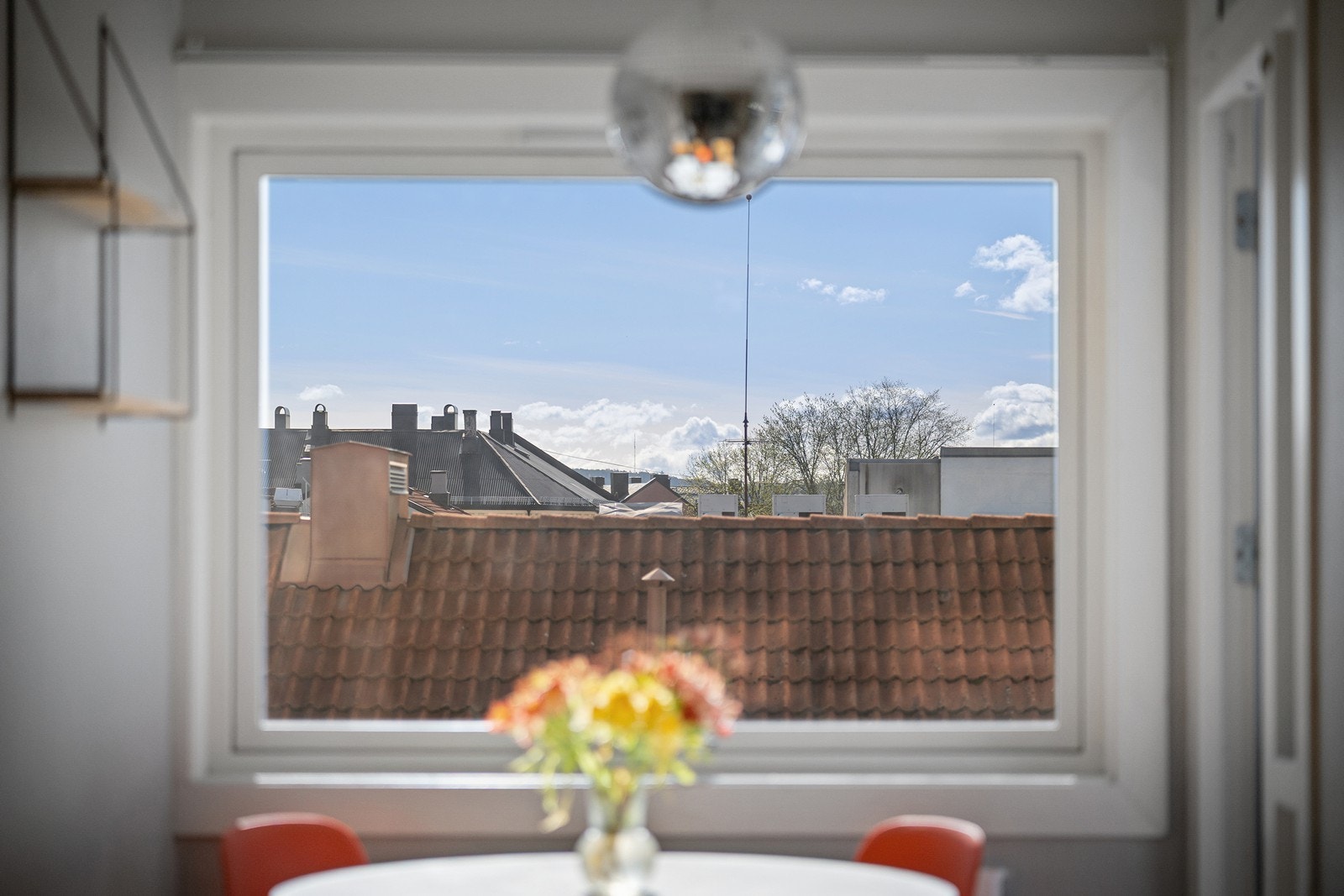 Høyt og fritt i 6. etasje med hyggelig utsikt Galleribilde