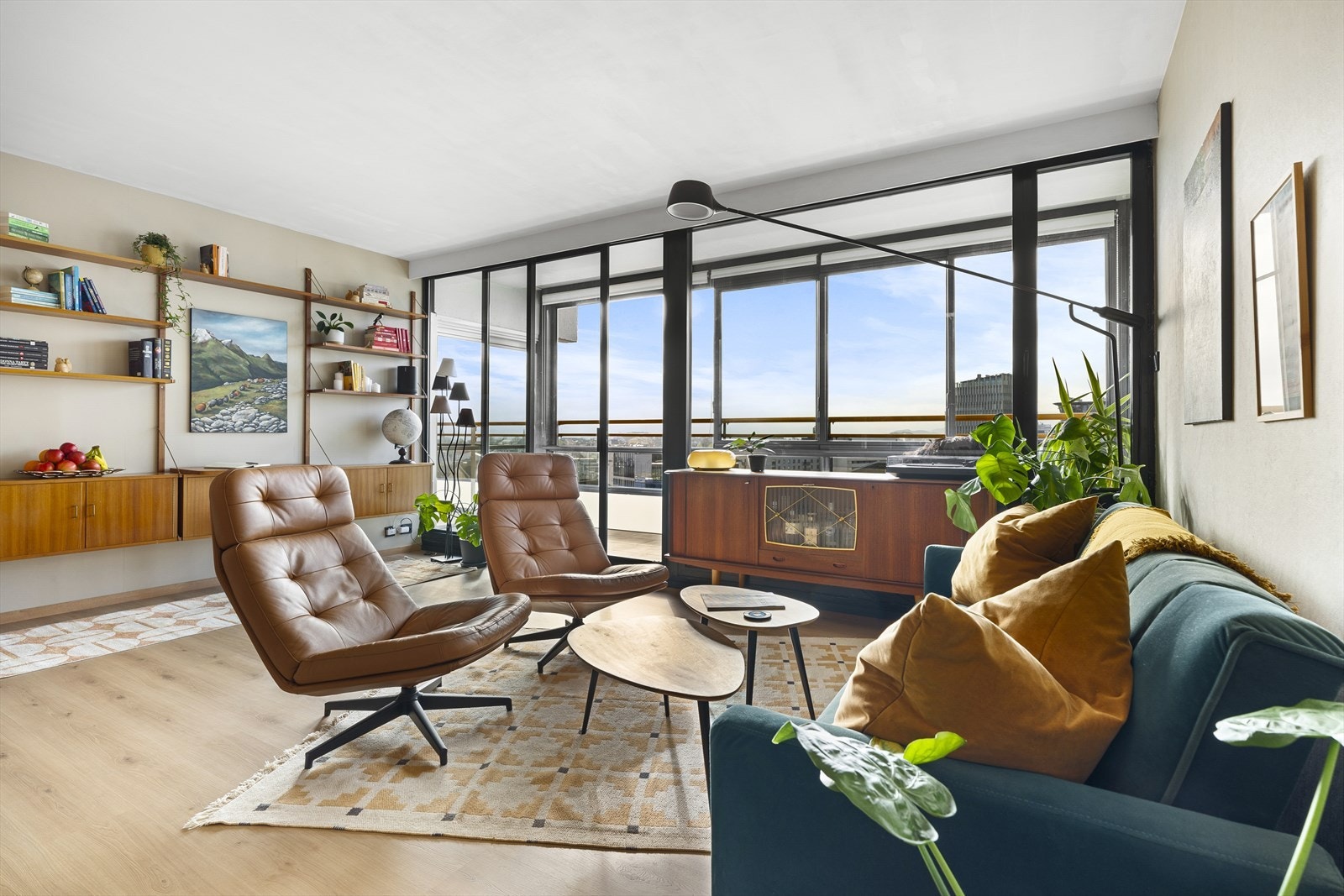 - Thea Edland ved Norvik Bolig har gleden av presentere Løkkeveien 51 - Galleribilde