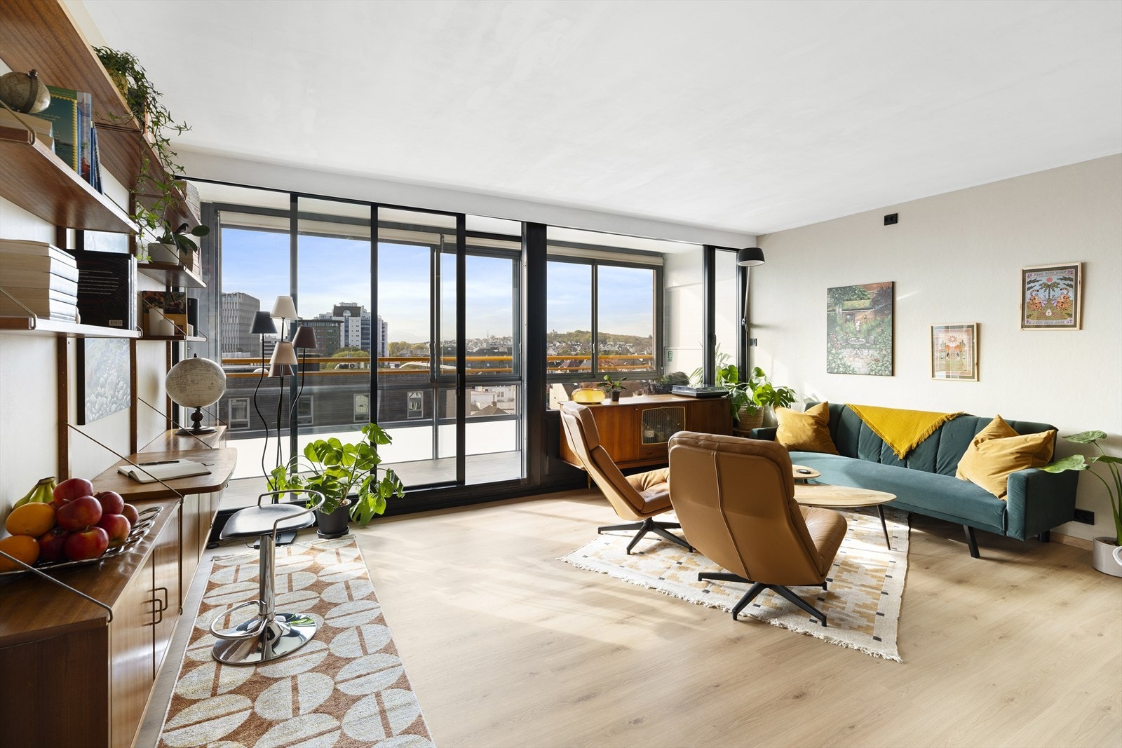 - Leiligheten fikk nye overflater i 2024, med nymalte vegger og nytt gulv - Galleribilde