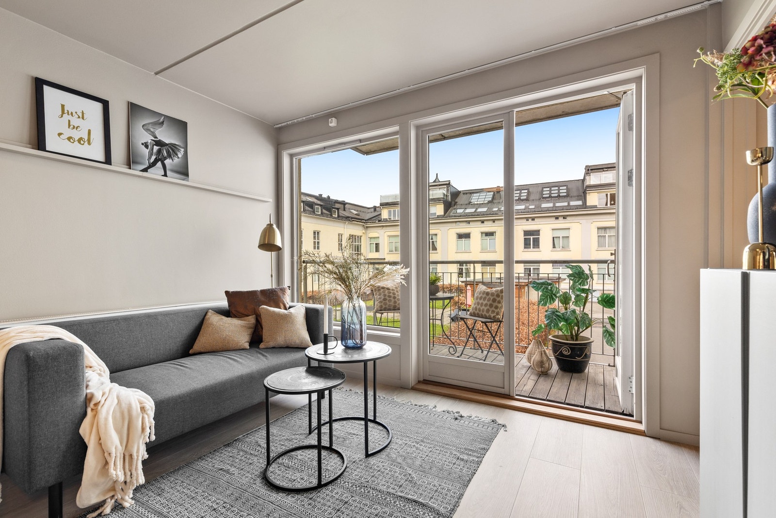 Arian Tabaku v/EIE Drammen Bragernes har gleden av å presentere Strømsø torg 5E! Galleribilde