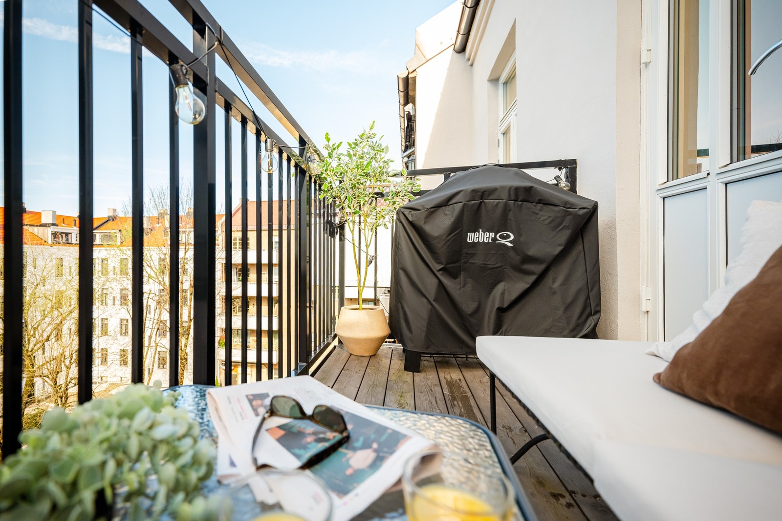 Gass- og elektrisk grill er tillatt i sameiet. Galleribilde