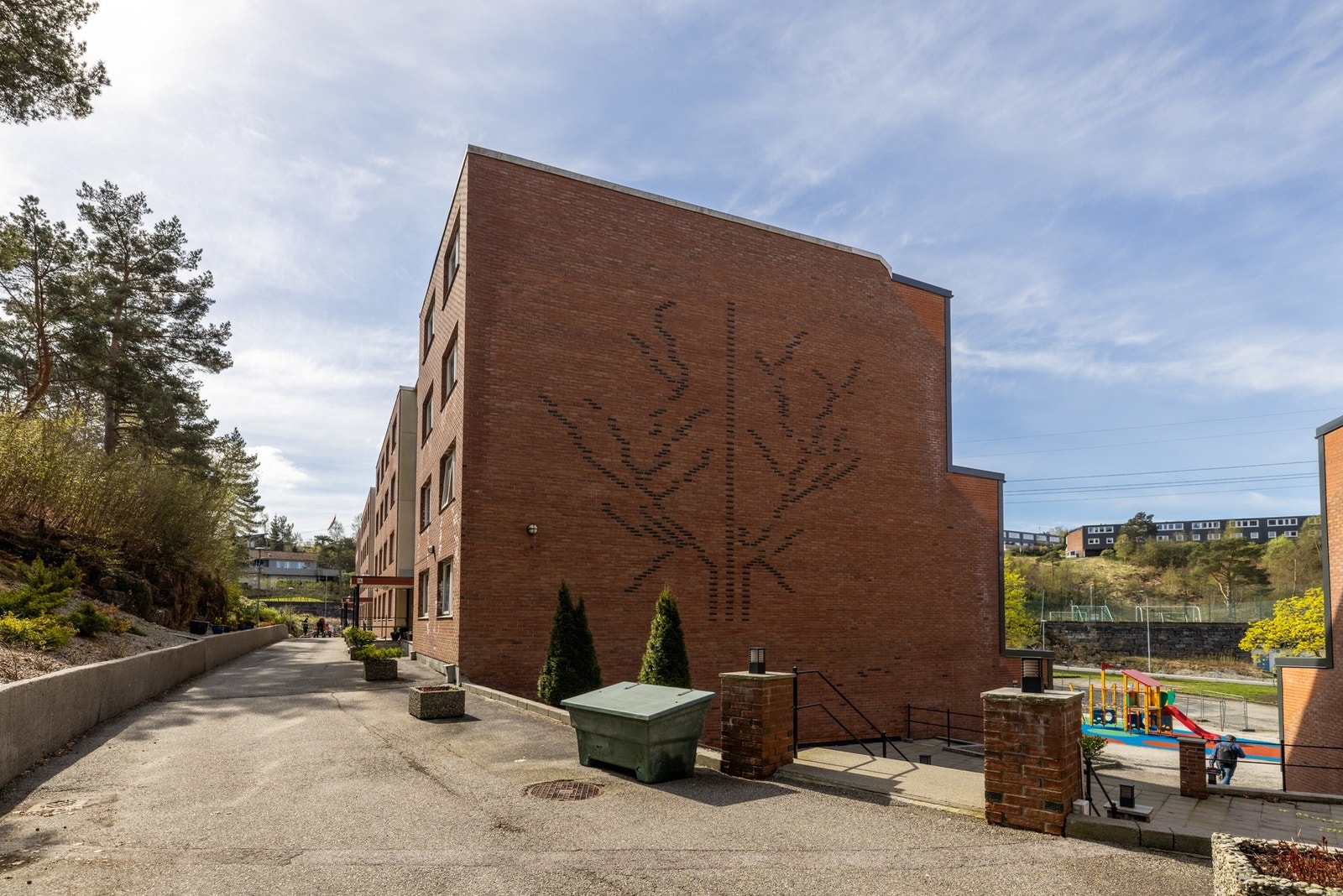 Borettslaget har eget felleslokale med servise og musikkanlegg. Galleribilde