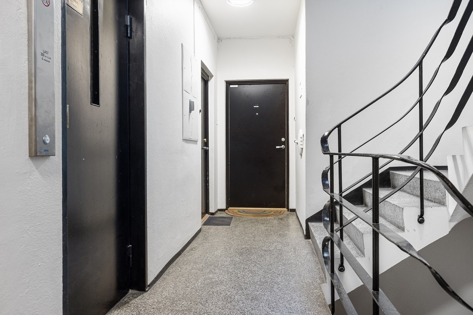 Det er heis i bygget. Galleribilde