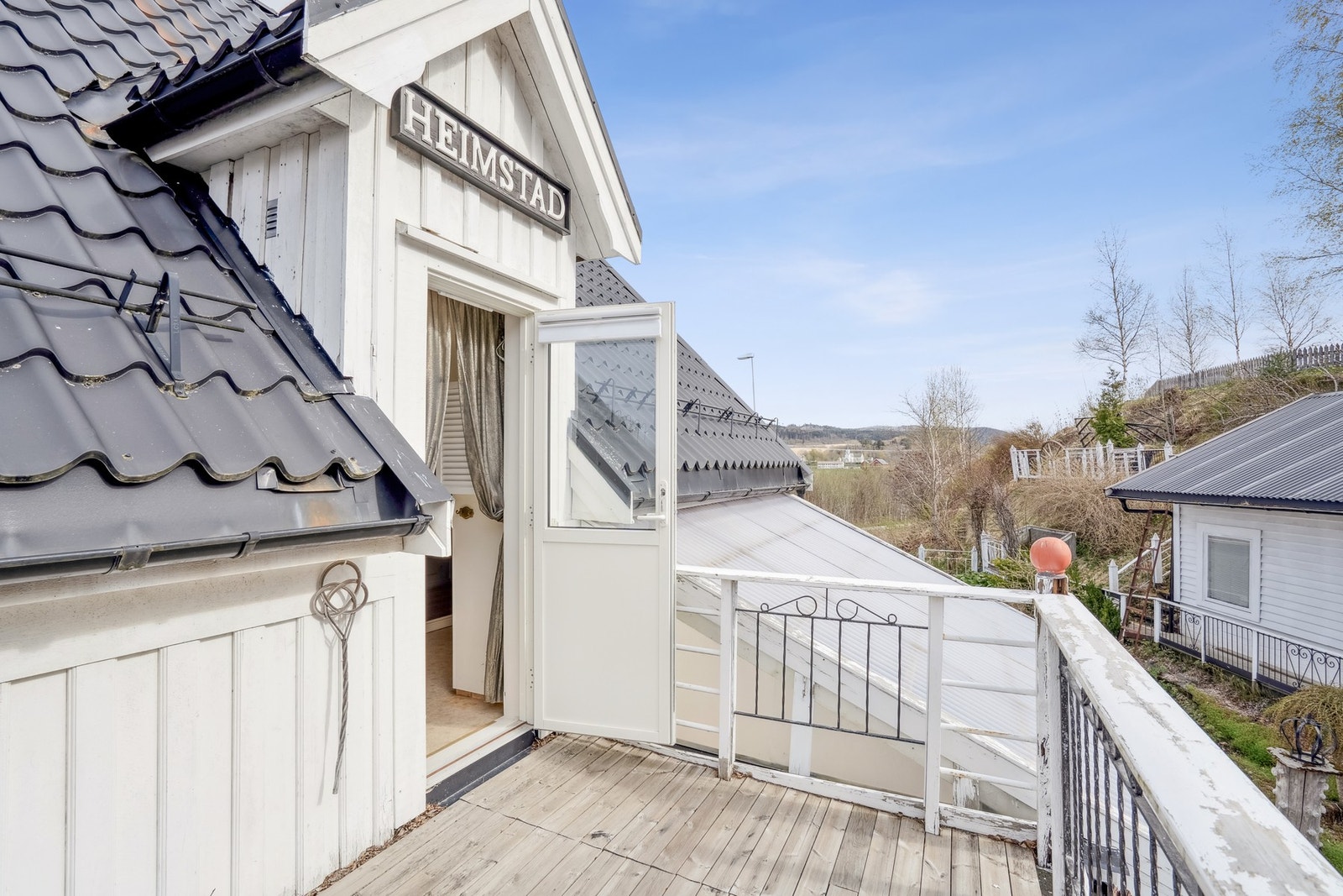 Balkong ut fra bad på 7 kvm. Galleribilde