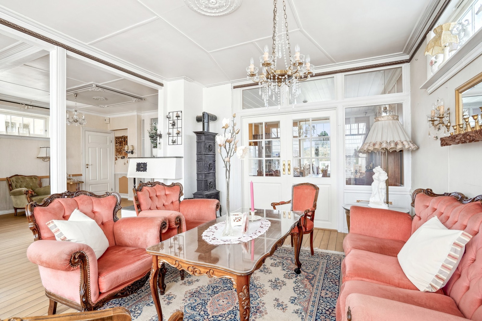 Særegen og lys stue på 37 kvm. Galleribilde