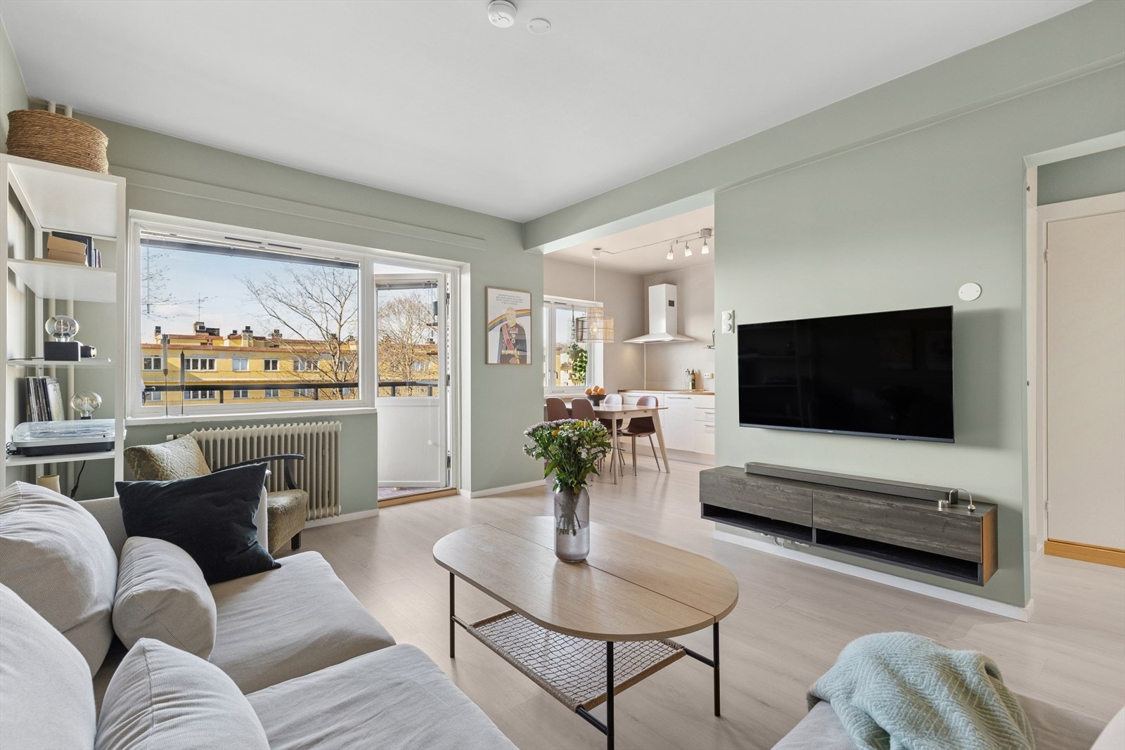 Velkommen til Schouterrassen 24! Presentert av Didrik Temte v/DNB Eiendom Galleribilde