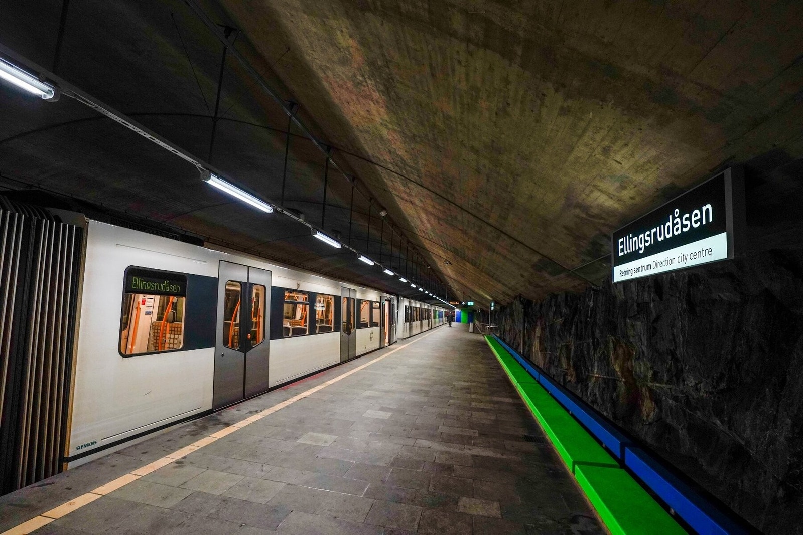 Fra Ellingsrudåsen T tar linje 2 deg til Oslo sentrum på 20 minutter Galleribilde