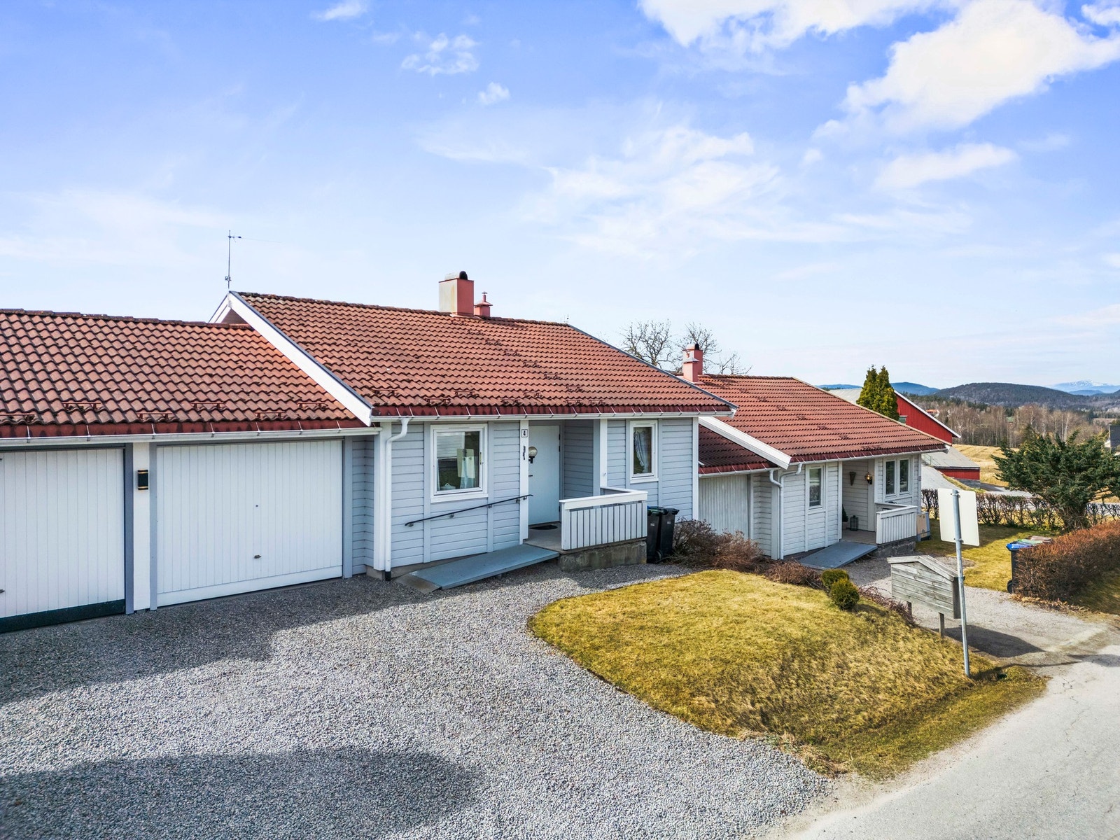 Smedkåsa 4 er en leilighet som ligger i rekke. Galleribilde