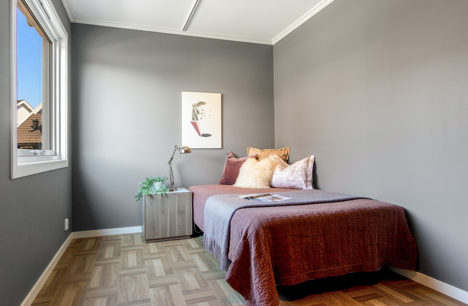 Soverommene har god plass til garderobeskap. Galleribilde