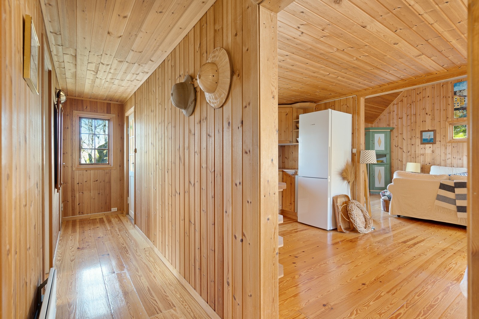 Soveromsgang med adkomst via kjøkkenet Galleribilde