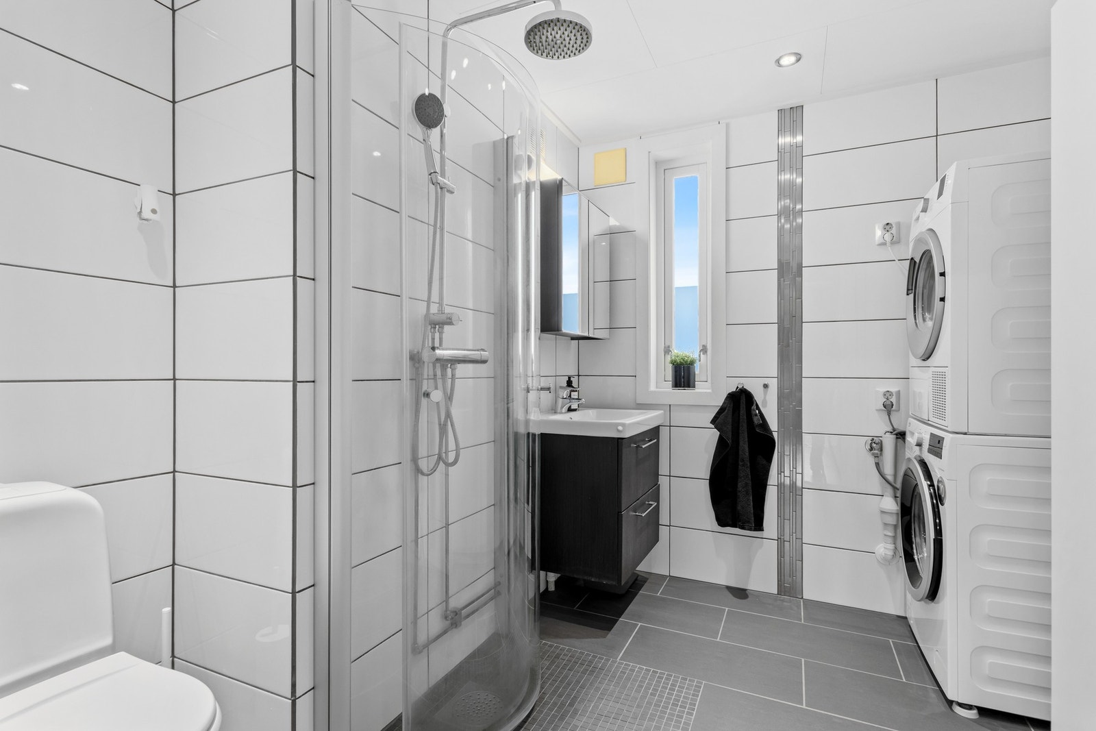 Lyst og pent bad fra 2012. Galleribilde