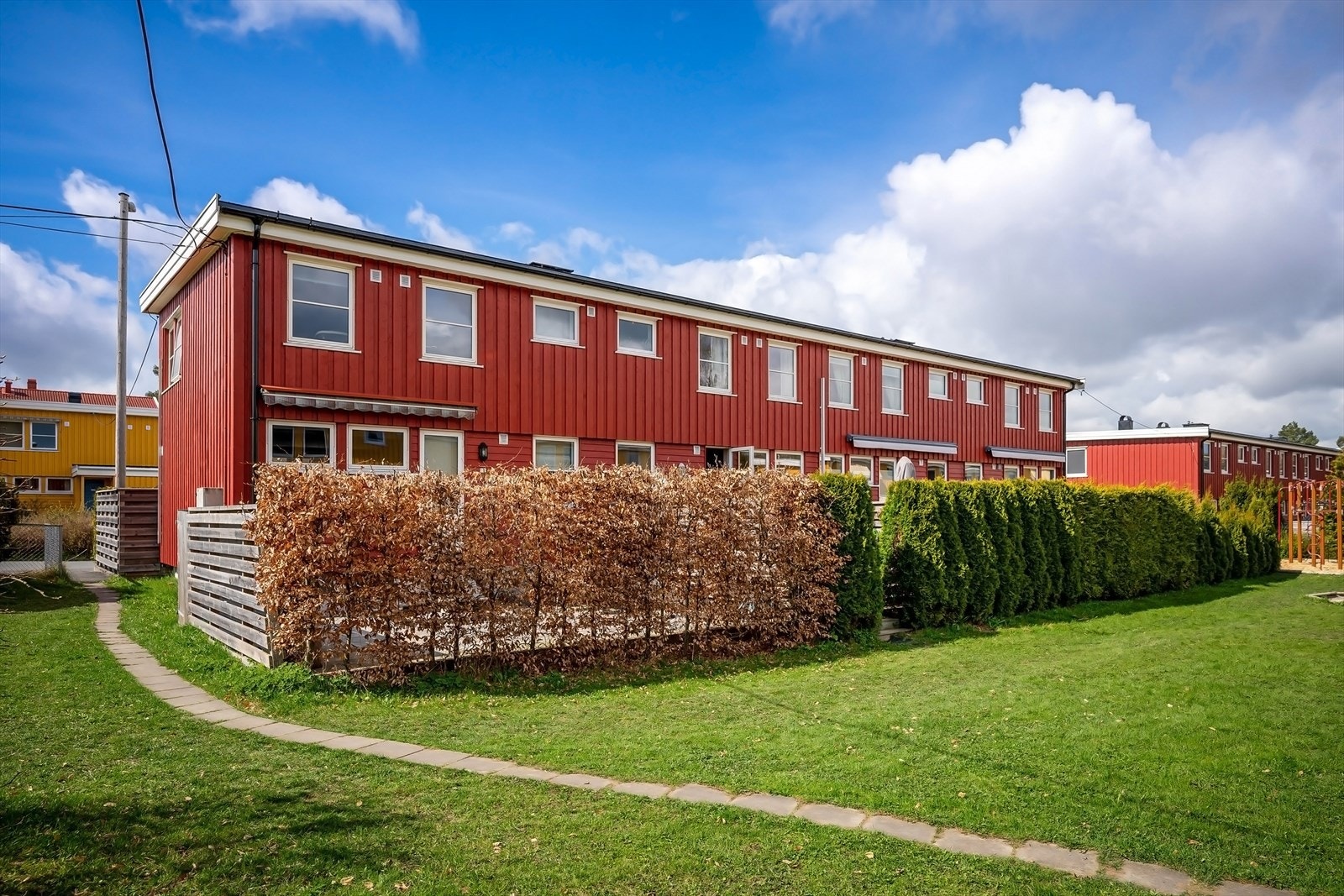 Her ligger alt til rette for at familien vil trives Galleribilde