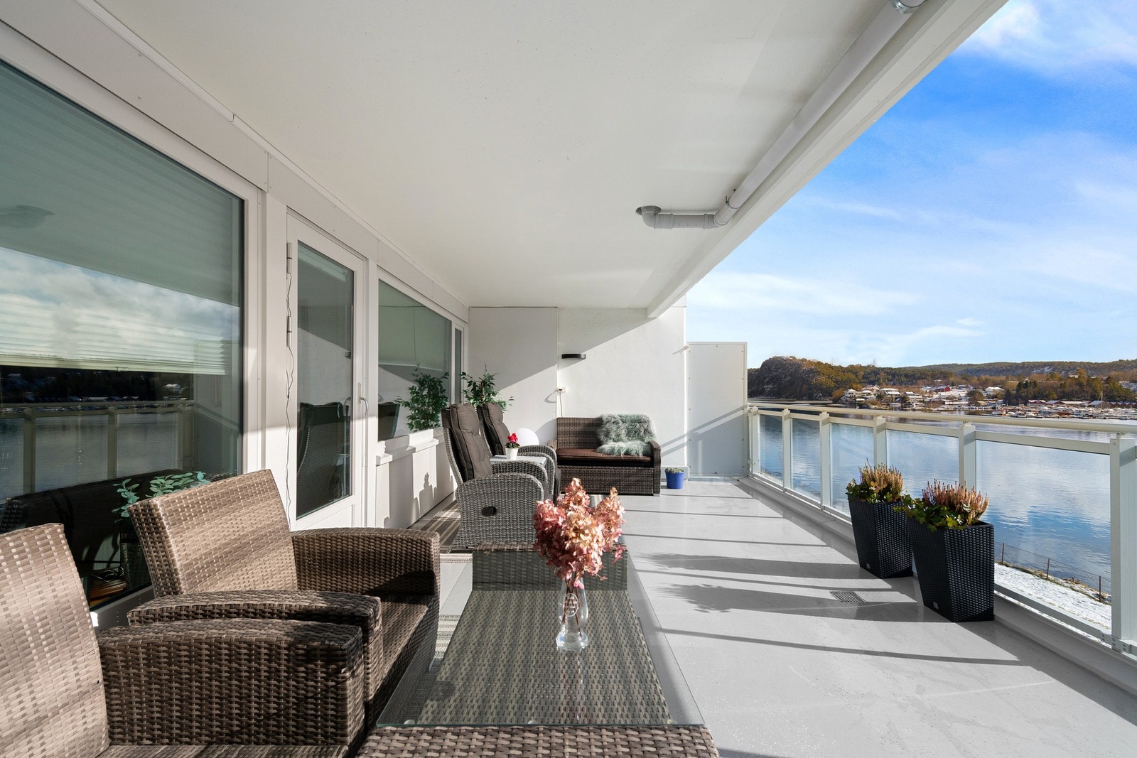 Stor balkong på 24 kvm. Galleribilde