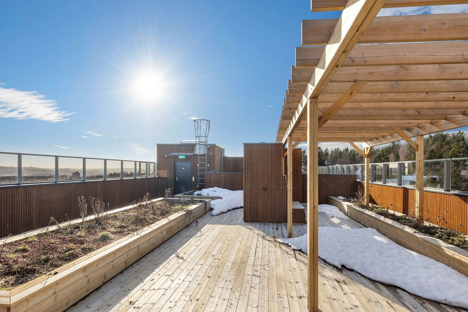 Felles takterrasse med flott utsikt Galleribilde