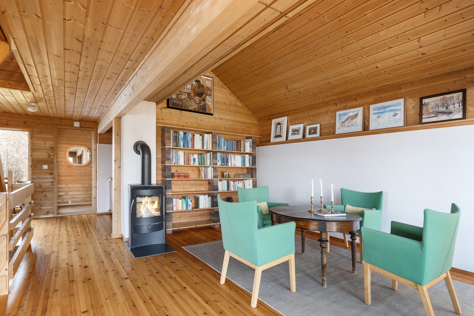 Vedovn gir rask og god oppvarming på vinterstid. Galleribilde