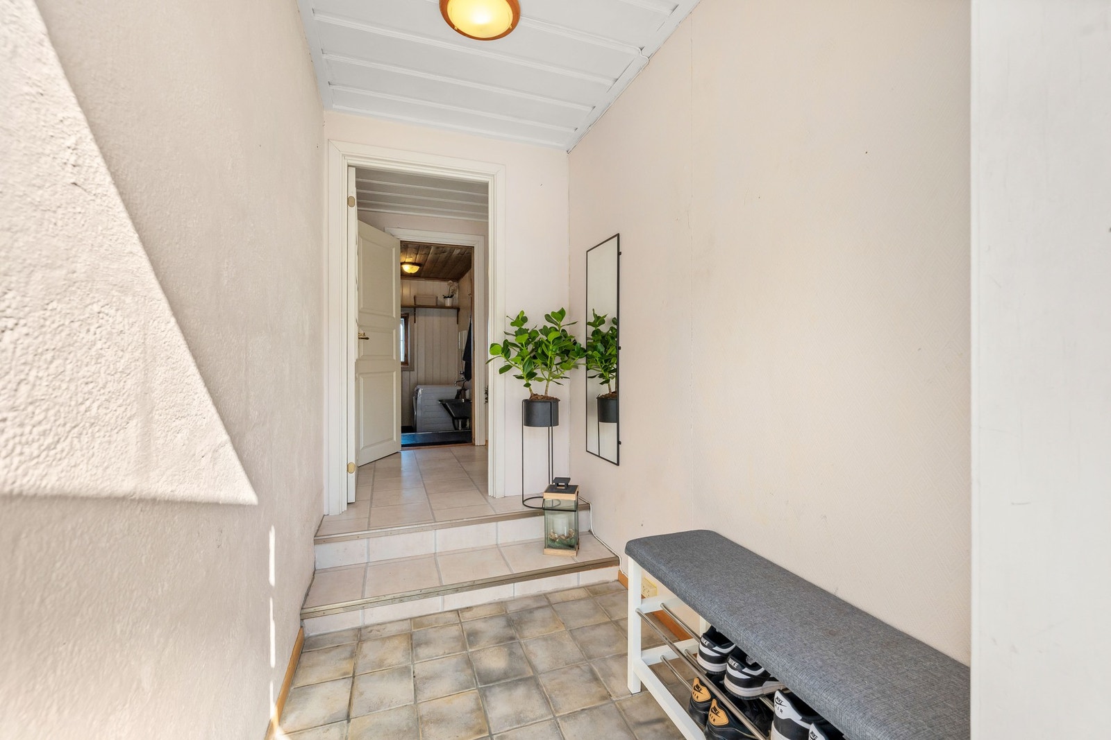 Entré. Galleribilde