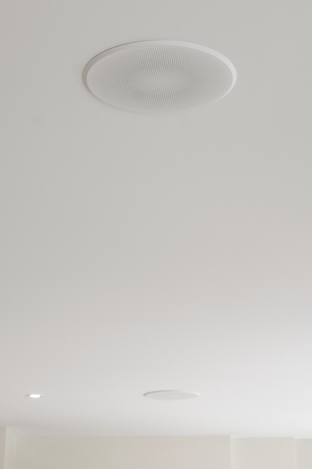 I tillegg er det integrerte høyttalere fra Sonos i flere rom. Galleribilde