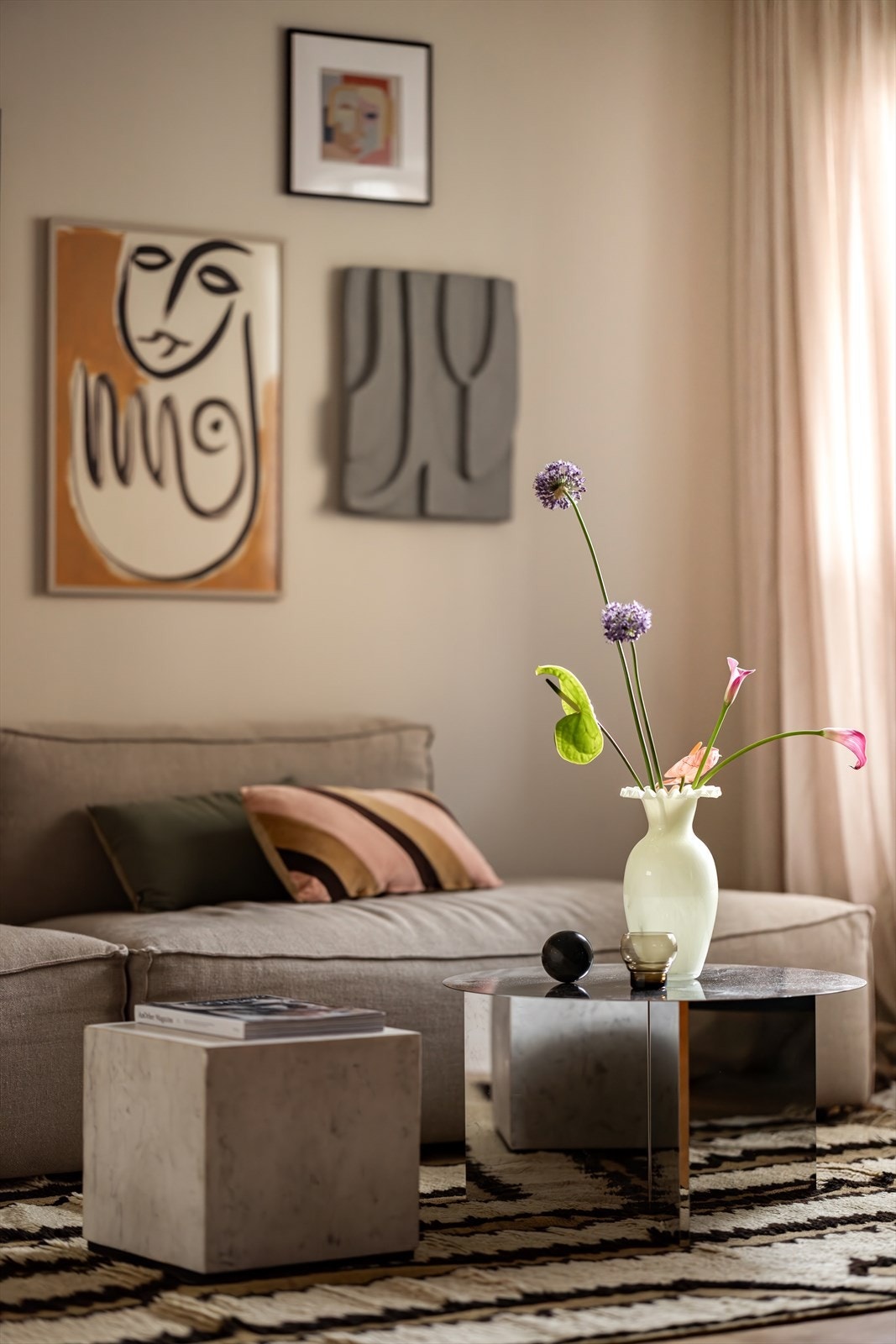 Leiligheten ligger i et bygg fra 2005 og ble omgjort til bolig i 2011. Galleribilde