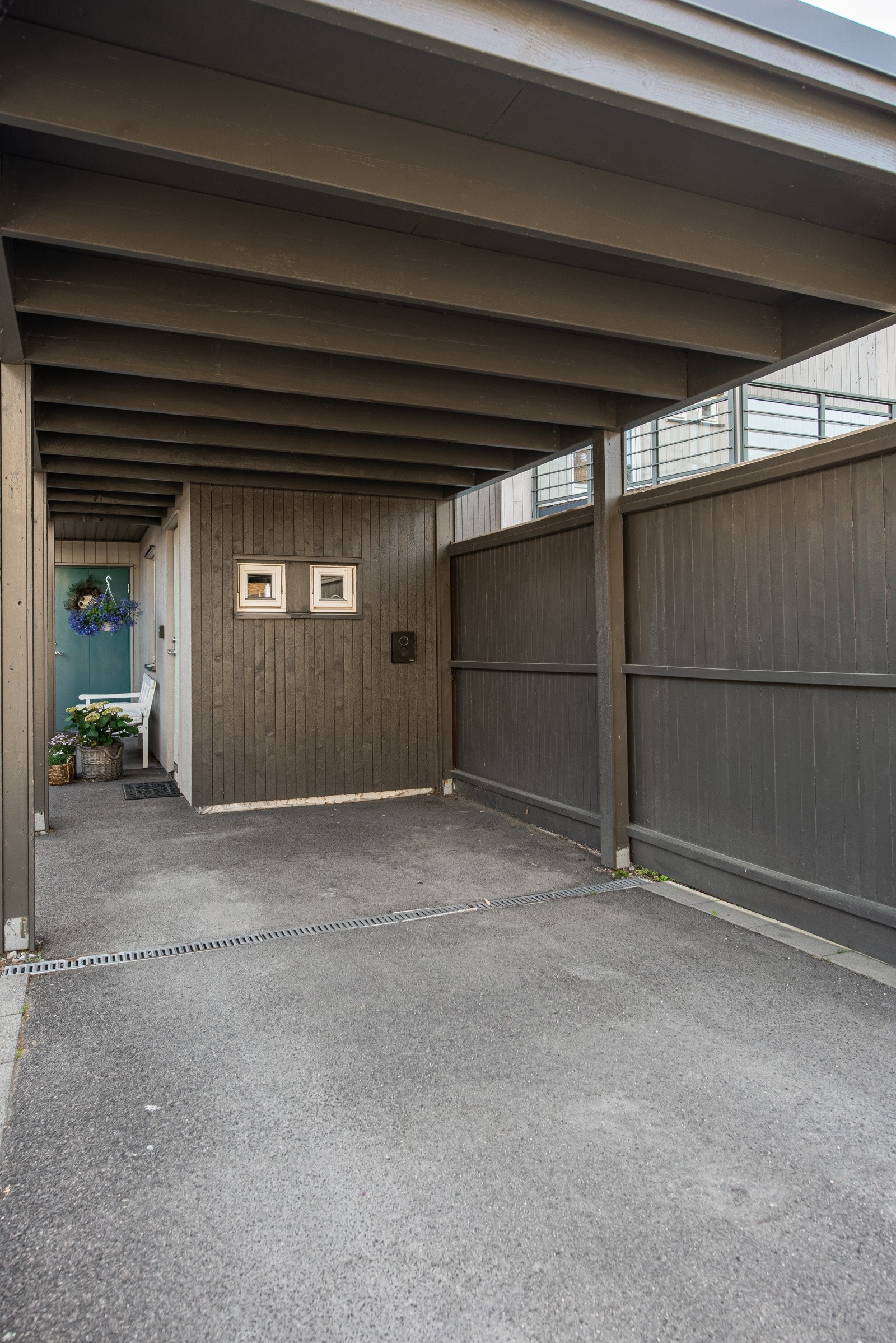 Carport. Galleribilde