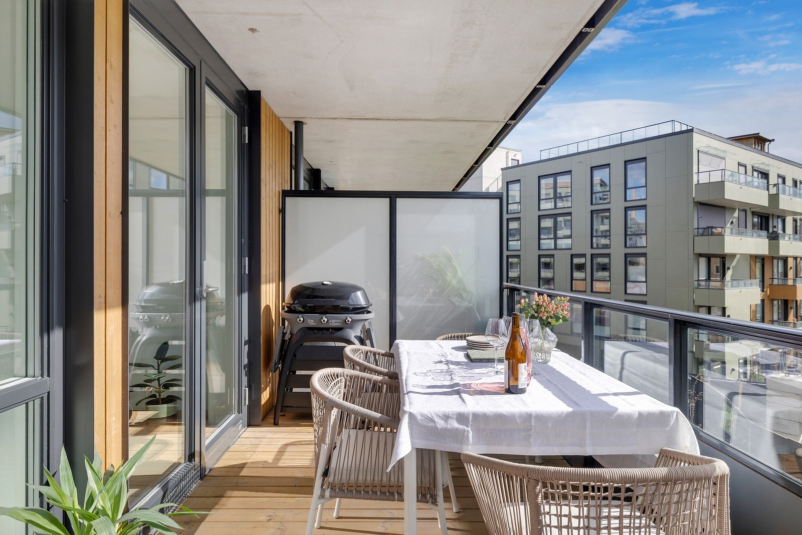 Her kan det inviteres til grilling og hygge på fine sommerdager! Galleribilde