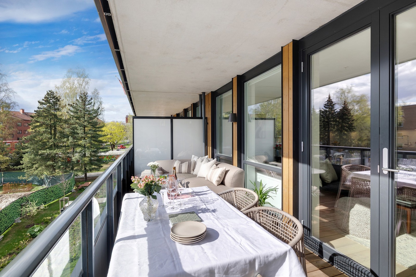 Trekk deg tilbake og nyt solfylte dager i rolige omgivelser Galleribilde