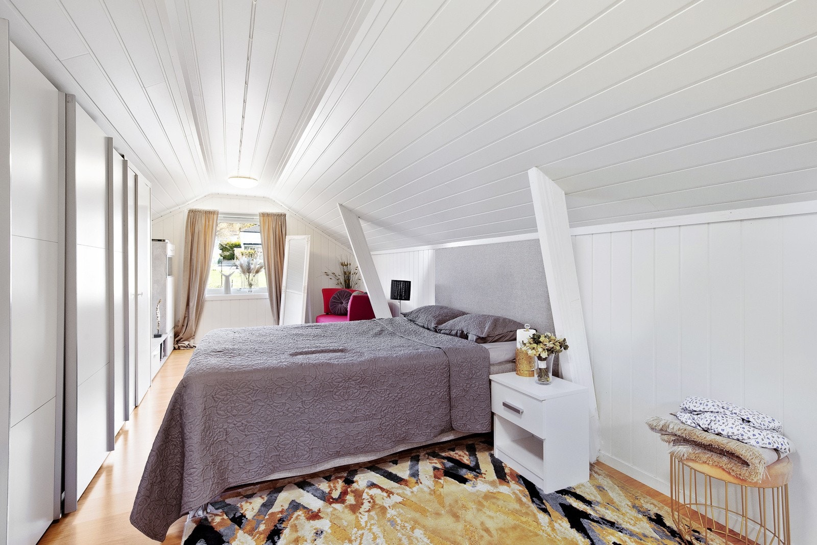 Soverom nr 2 i 2. etg. Galleribilde