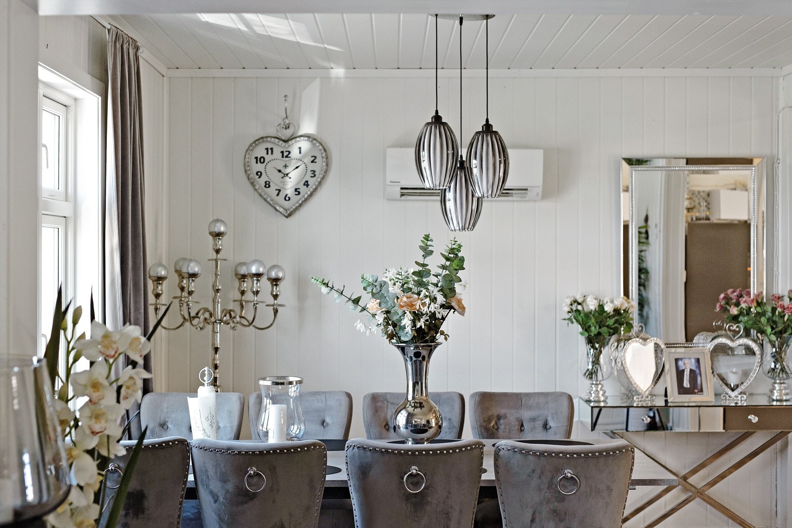 Spisestue. Galleribilde