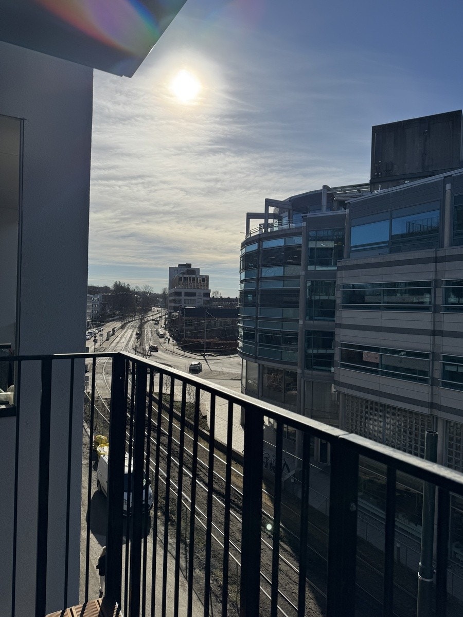 Utsikt fra balkong Galleribilde