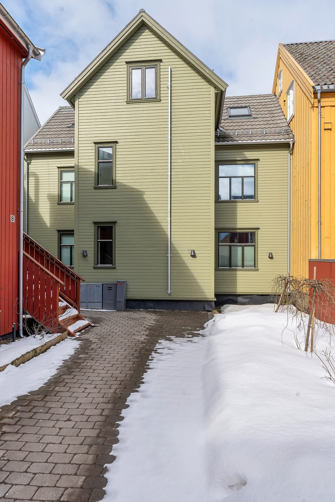 Flott bakgård, denne kommer mer til sin rett på sommeren. Galleribilde