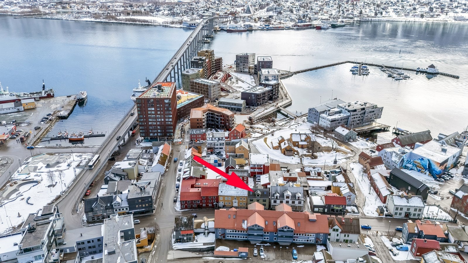 Sameiet disponerer 5 parkeringsplasser etter først til mølla prinsippet. Galleribilde