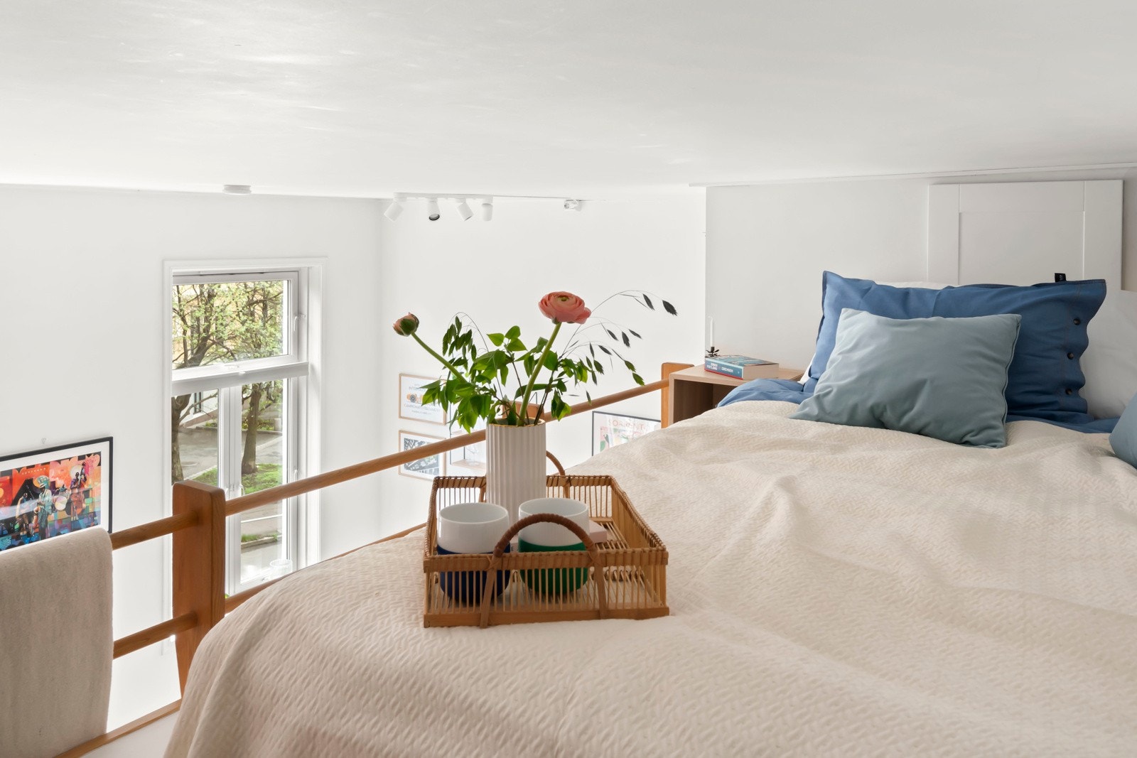 På hemsen er det også tilgang til kott på ca. 2,5 kvm for oppbevaring. Galleribilde