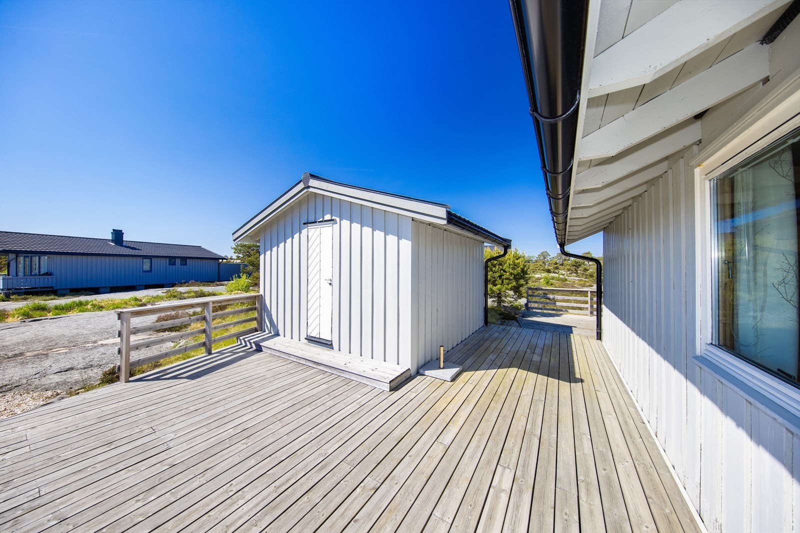 Det er i tillegg oppført bod på eiendommen. Galleribilde