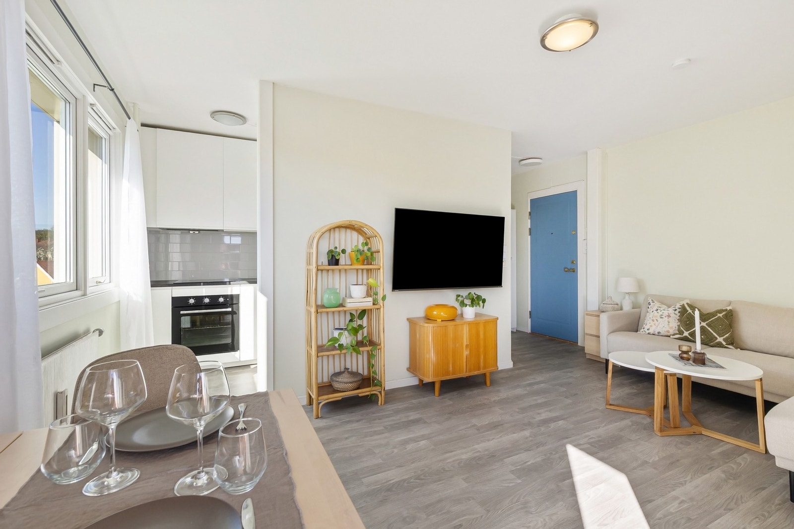 Leiligheten ble oppgradert i 2018 med nytt kjøkken og oppgradert elektrisk anlegg. Galleribilde