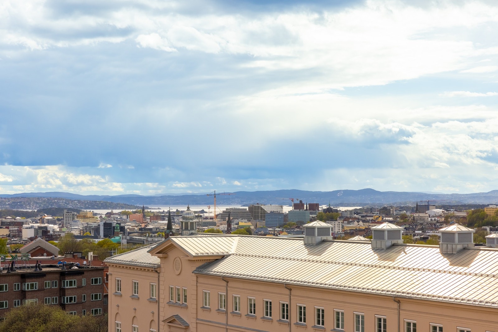 Her kan du nyte gode solforhold og panoramautsikt! Galleribilde
